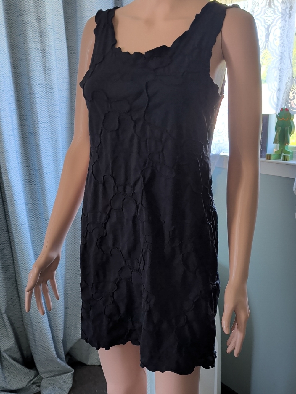 Black Textured Sleeveless Mini Dress - Brand Unspecified